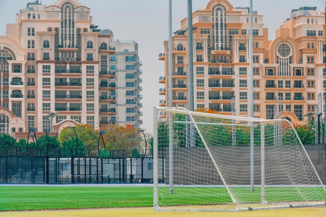 Emirates Sports Hotel, Dubai Sports City Exterior photo